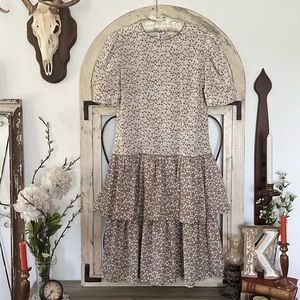 Vintage Tan and White Floral Peplum Leslie Fay Dress